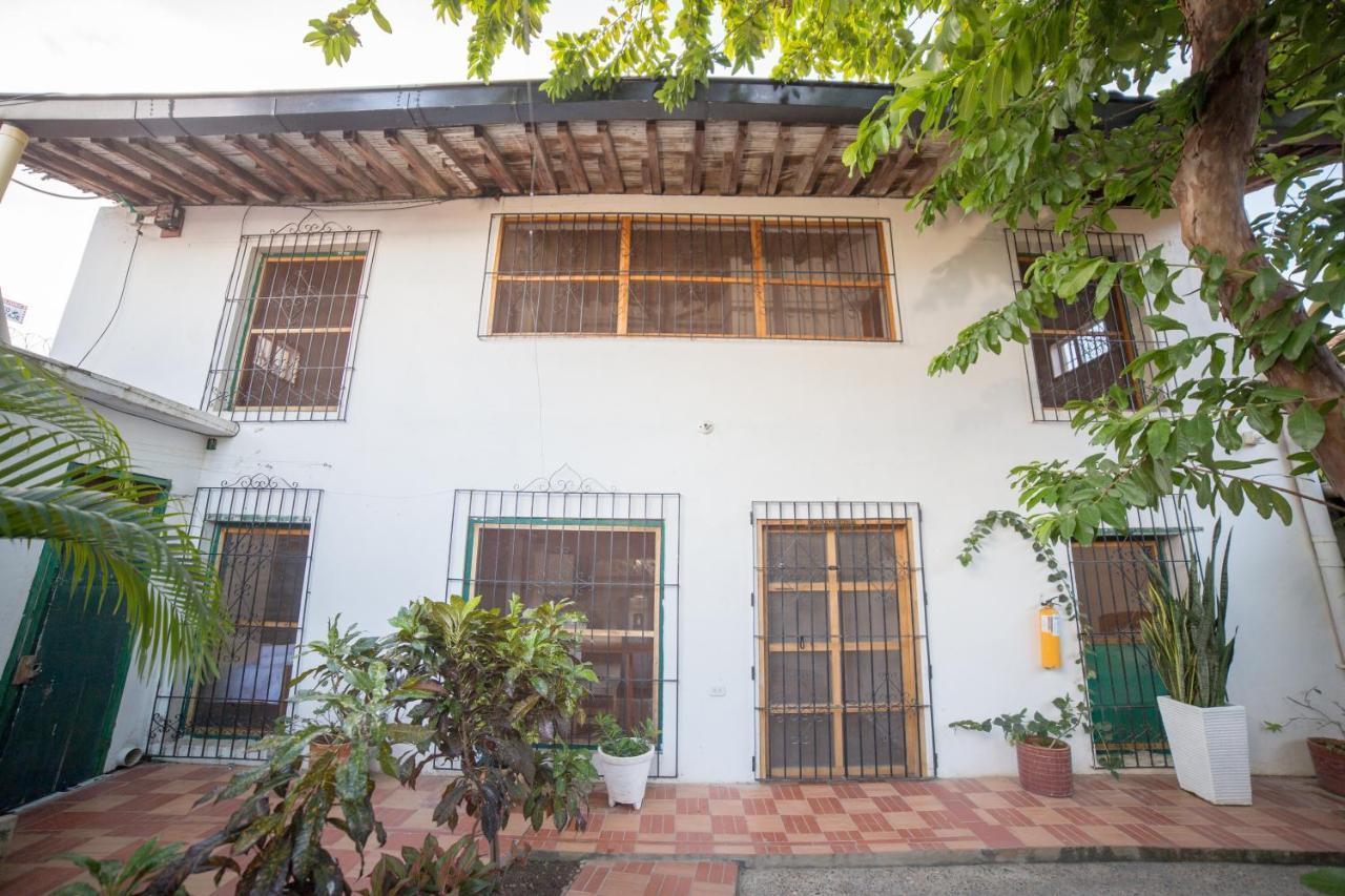 Casa Serrano - Callejon De Don Blas Mompos Exterior foto